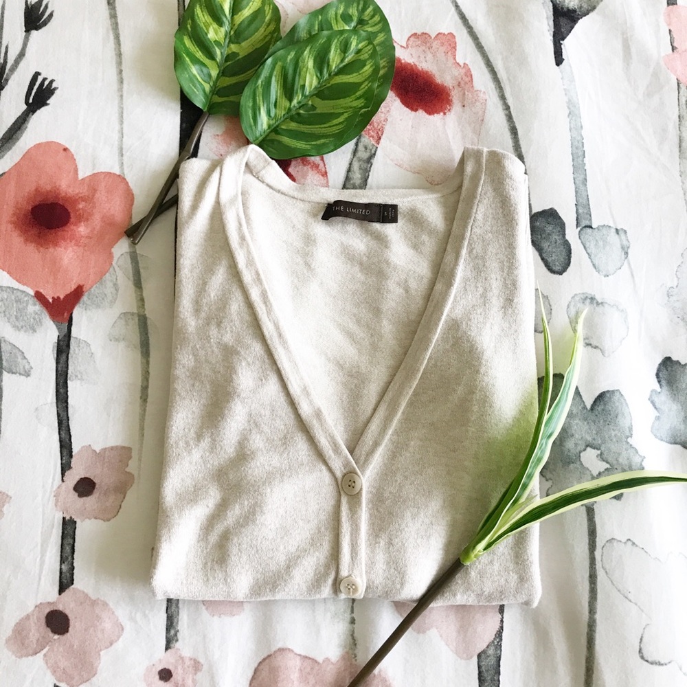 The Limited Cardigan // Size Small